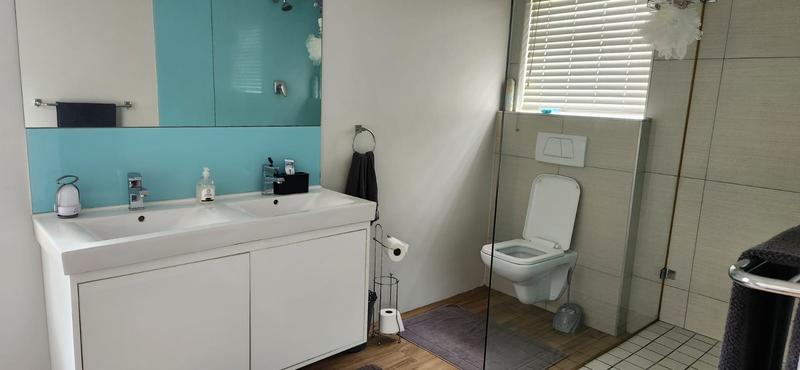 To Let 1 Bedroom Property for Rent in De Tijger Western Cape